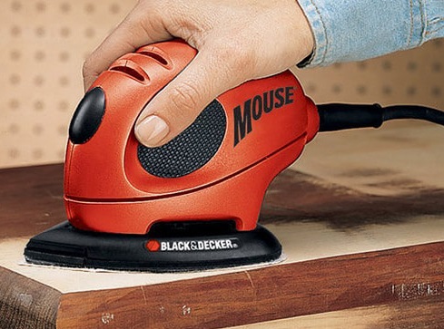 Mouse-Sander-Removing-Polish-From-Table.jpg