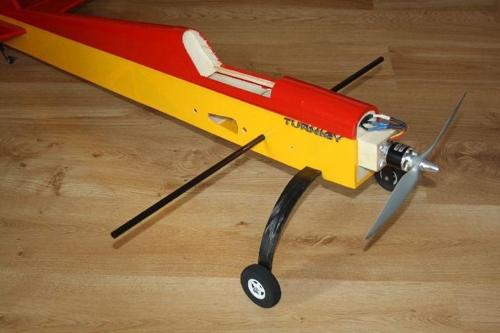 img0410dk.jpg